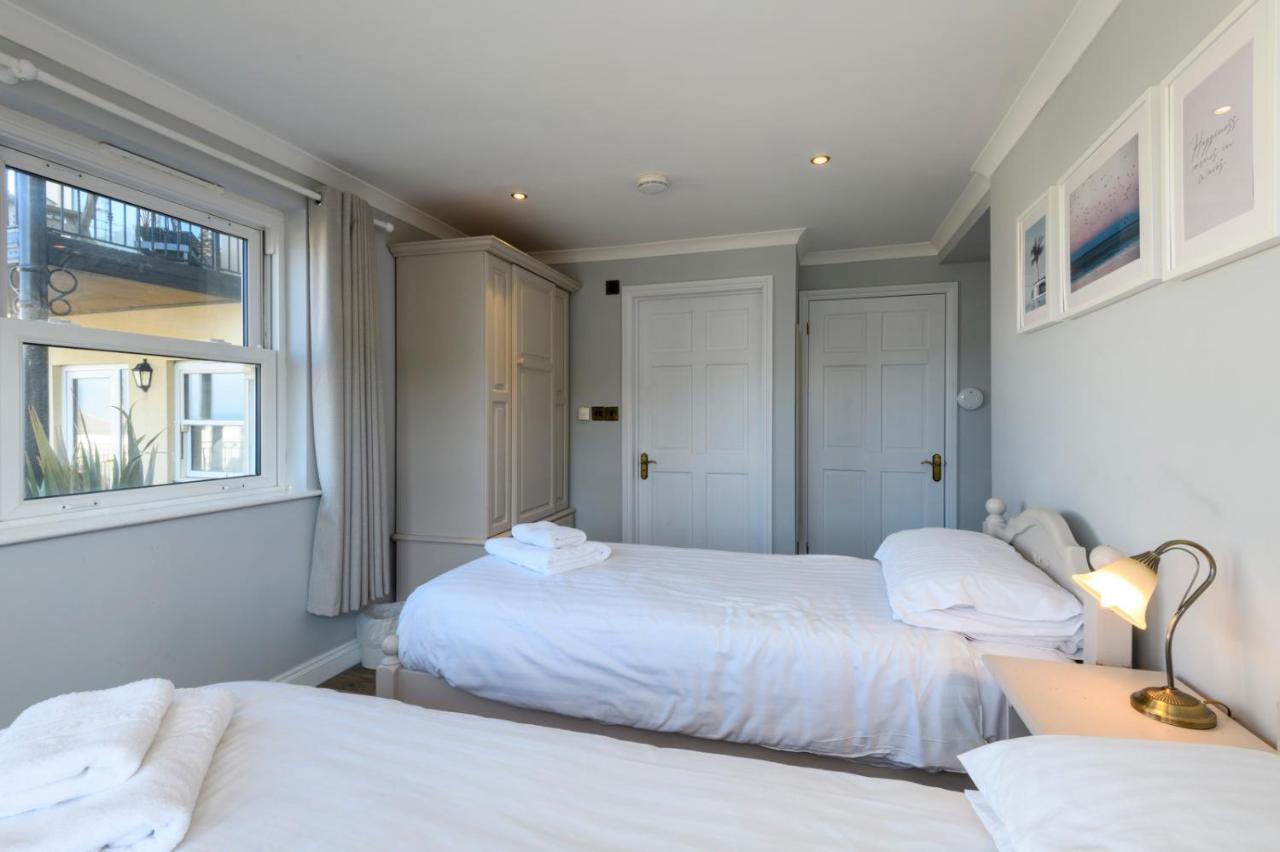Beachcombers Apartments Newquay  Luaran gambar