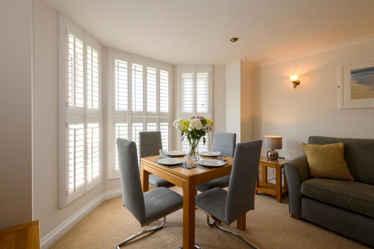 Beachcombers Apartments Newquay  Luaran gambar