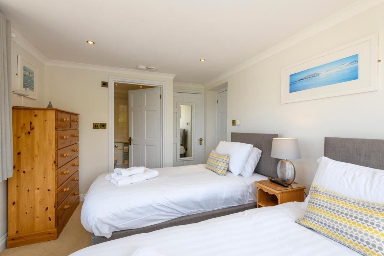 Beachcombers Apartments Newquay  Luaran gambar