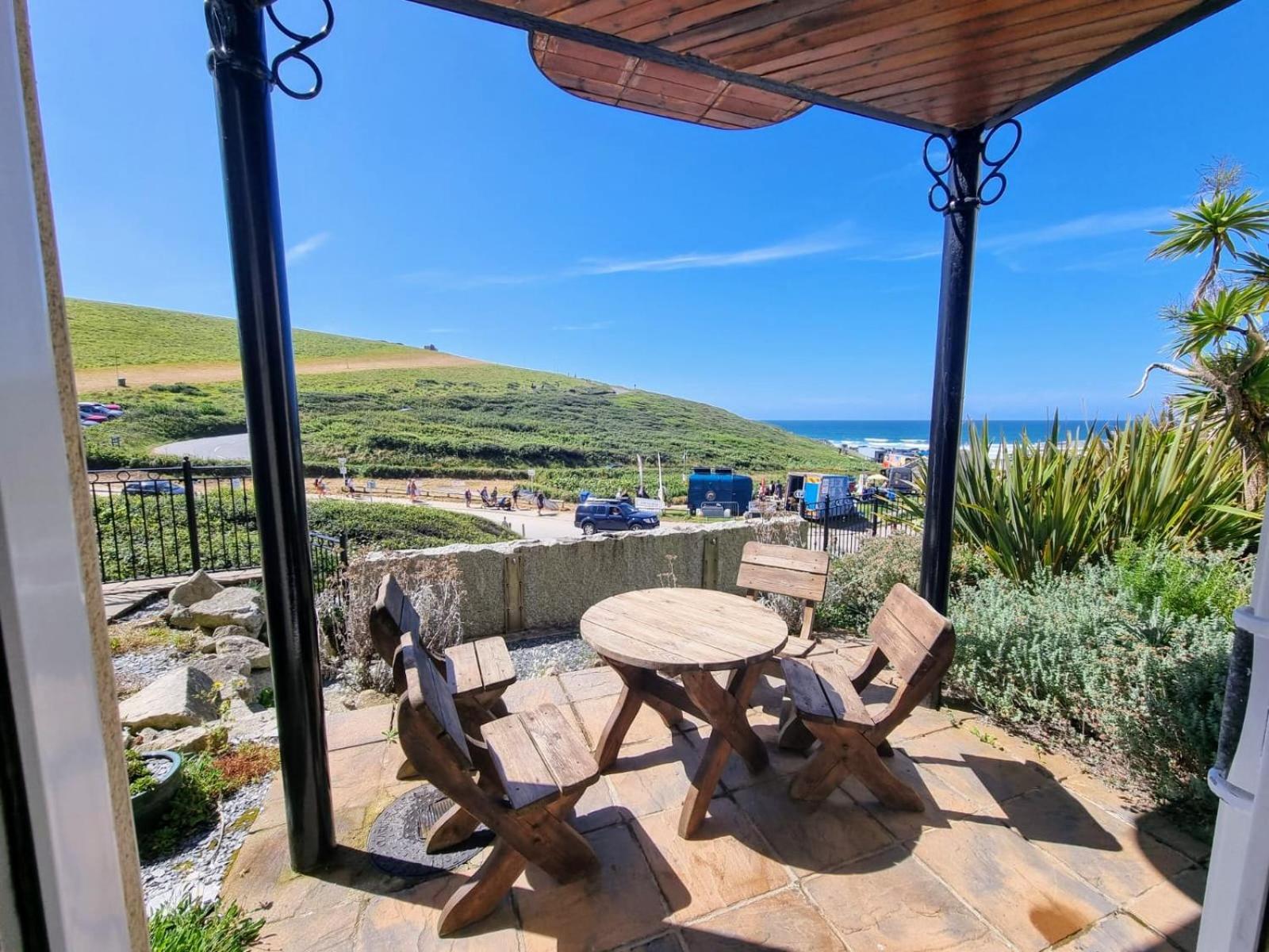 Beachcombers Apartments Newquay  Luaran gambar
